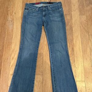 AG the Angel Low Rise Bootcut Jeans size 28R